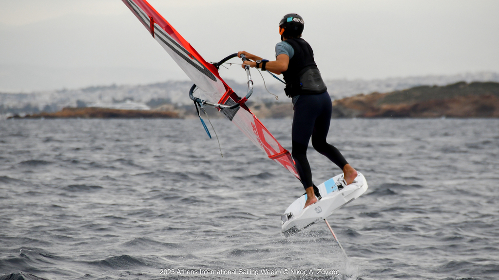 windsurf